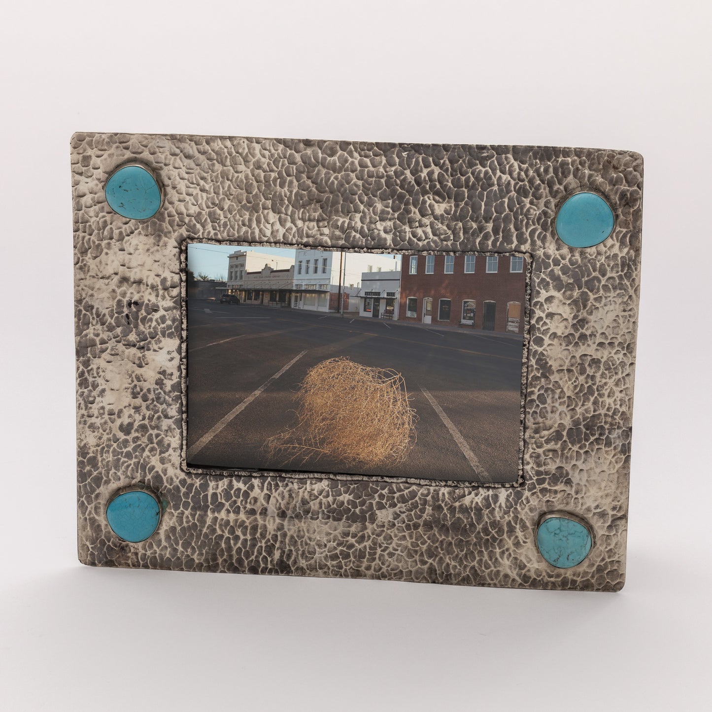 5x7 SILVER FRAME W- DIMPLES & 4 STONES WJA-071-T-SL