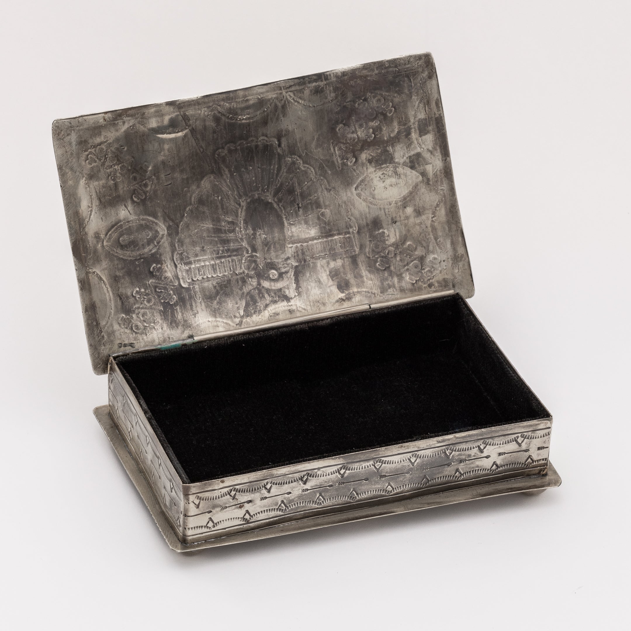 Alexander Rustic Silver Box J. Alexander Rustic Silver