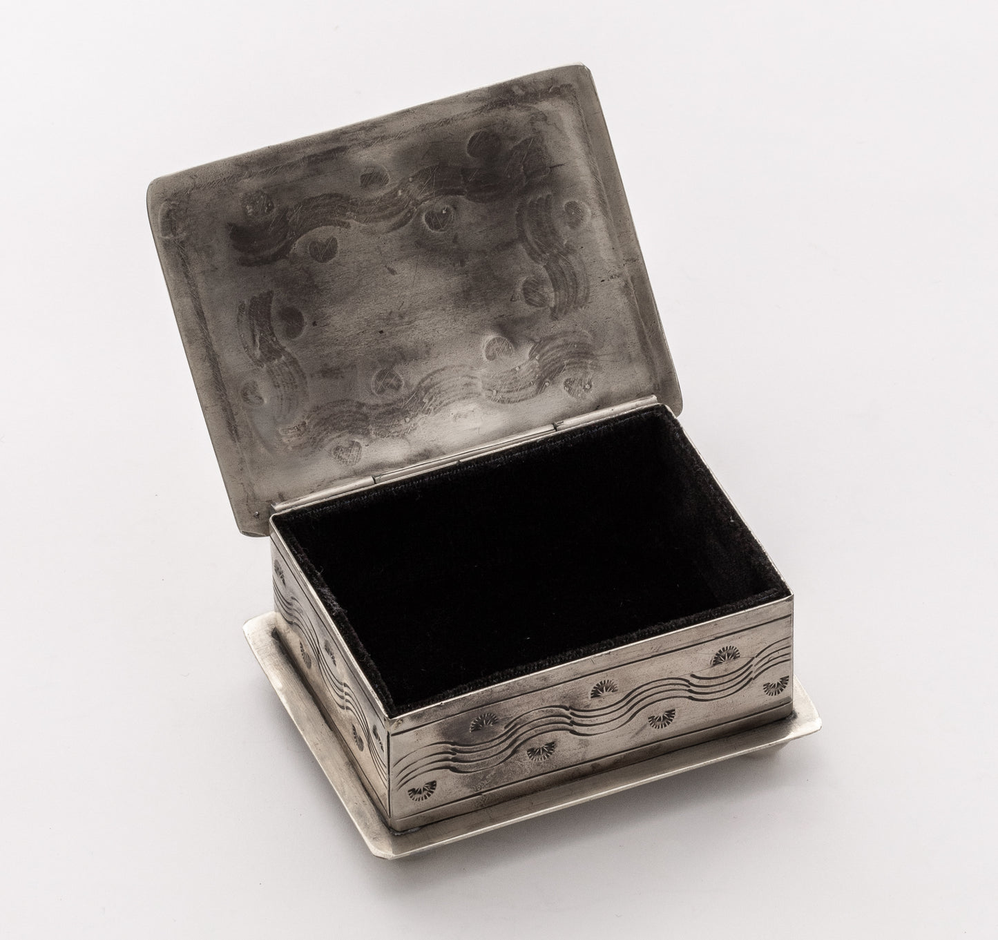SMALL STAMPED BOX W- TURQ WJA-015-3-T