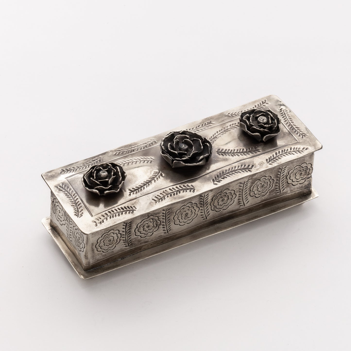 STAMPED ROSE PENCIL BOX WJA-030