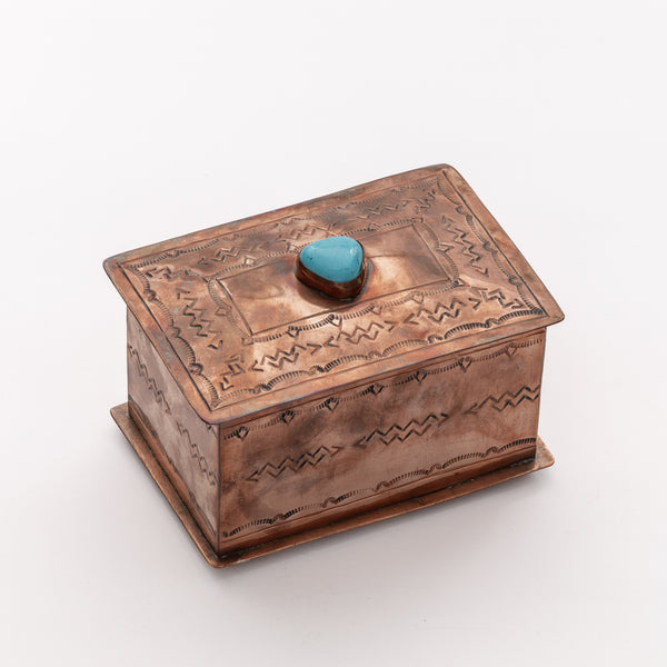 STAMPED MEDIUM COPPER BOX W- TURQ WJA-041 – J. Alexander Rustic Silver