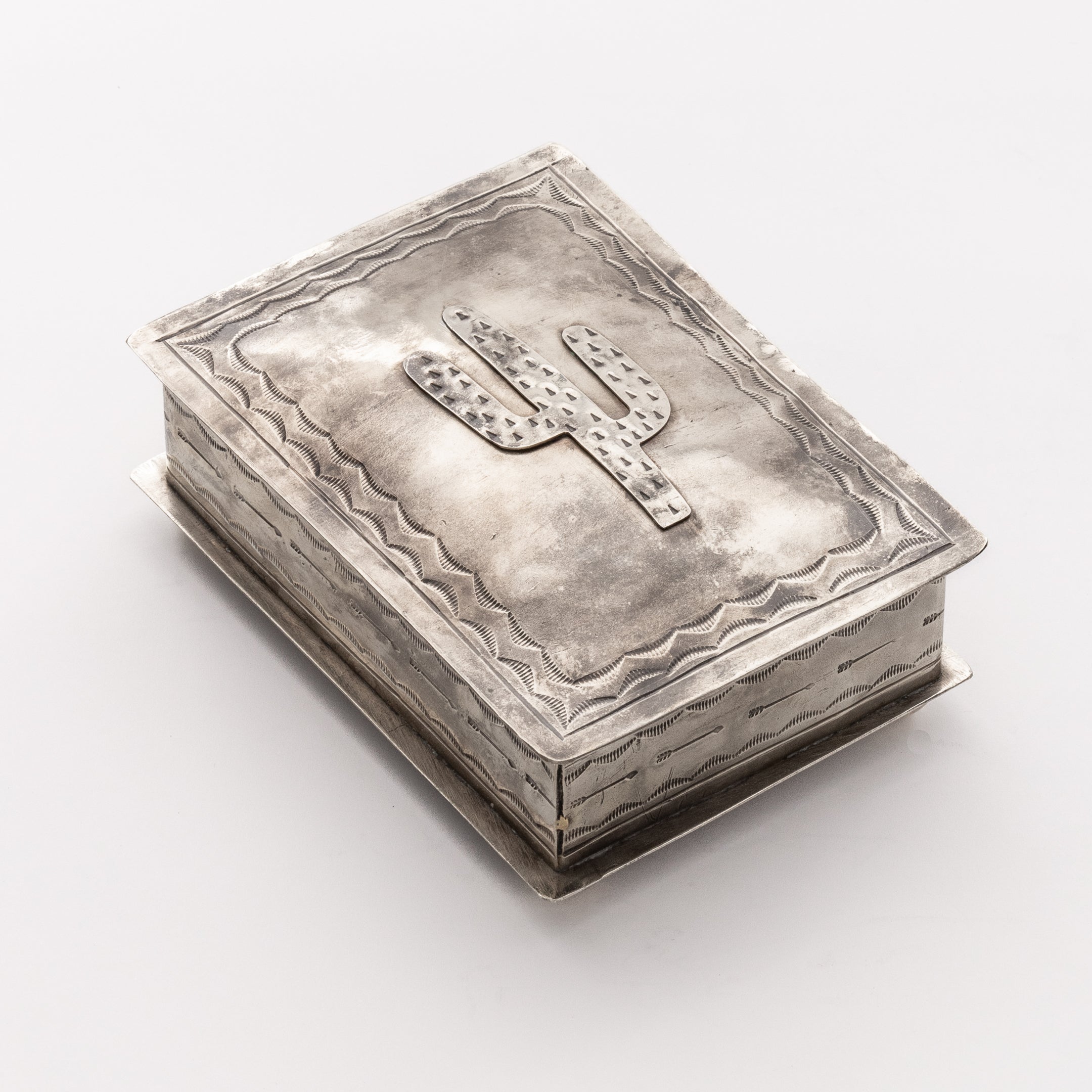 Alexander Rustic Silver Box WJA-088-4 STAMPED CACTUS ICON BOX – J. Alexander Rustic Silver
