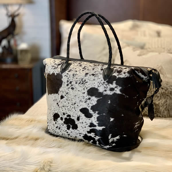 COWHIDE WEEKEND BAG
